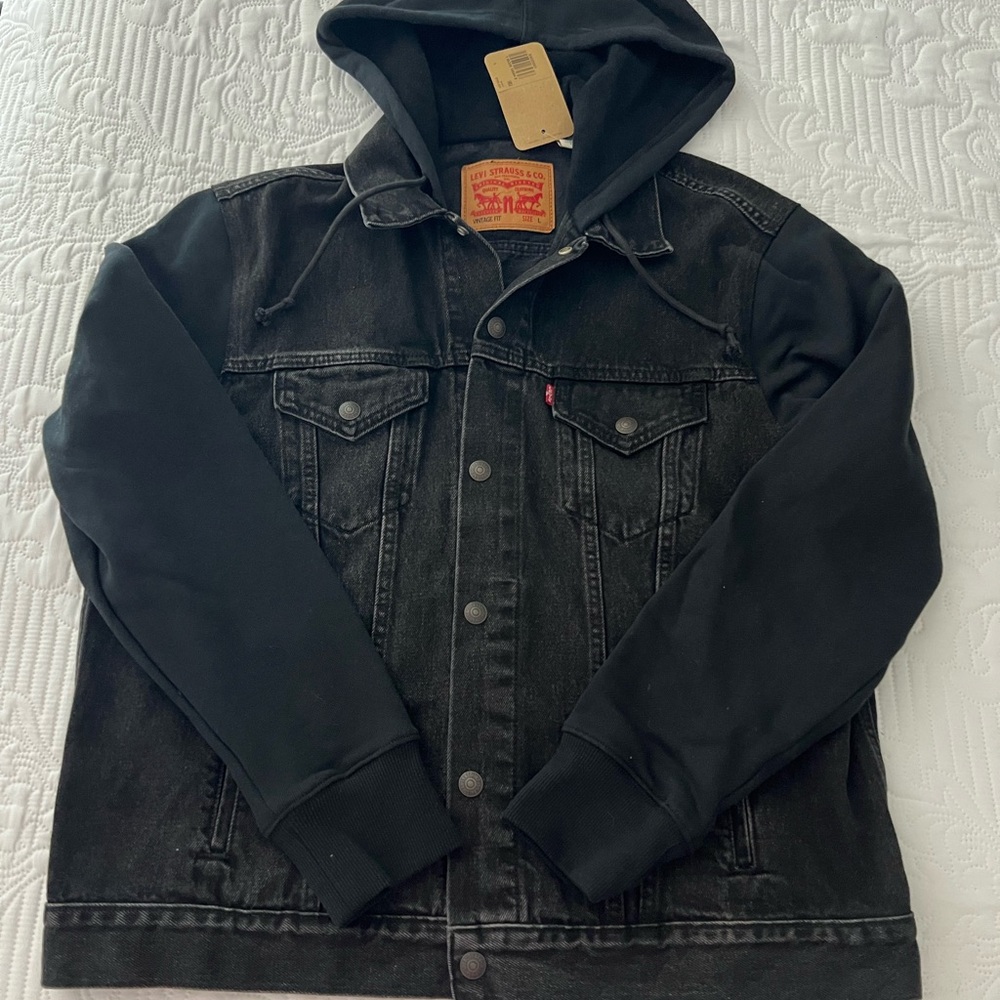 Levi's Black Denim Jacket with Hood Collar and Heavy Fabric Sleeves Brand New
